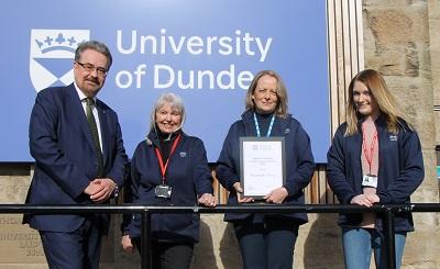 Dundee’s Roxburghe House recognised with University volunteering award